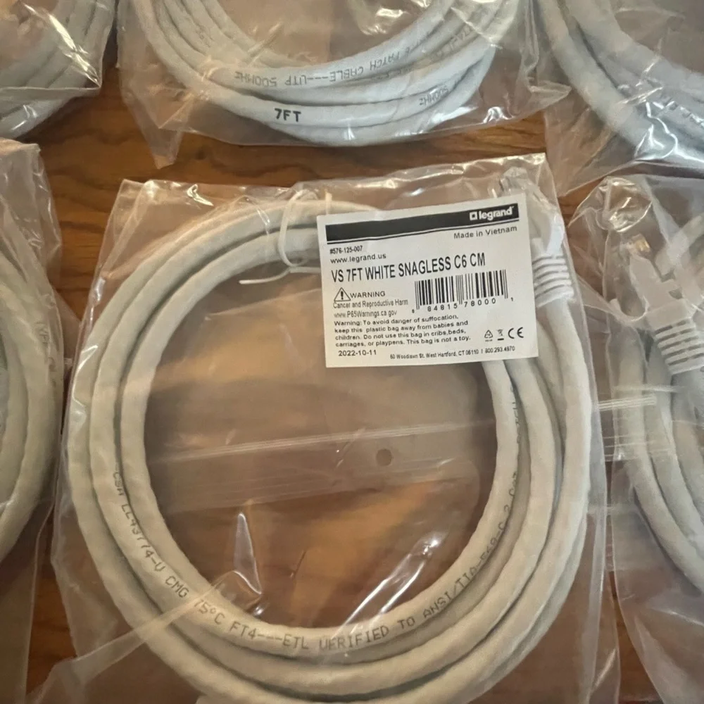 7 foot White Snagless Cat 6 Network Cable, Package of 6